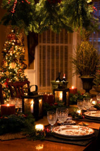 Six Ways to Avoid a Holiday Decor Disaster In Your Home in Boynton Beach, FL